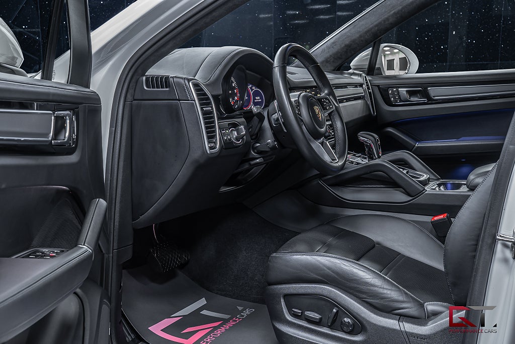 Porsche Cayenne E-Hyb Coupé Platinum Edt SportDesign Inno Pano BOSE HuD