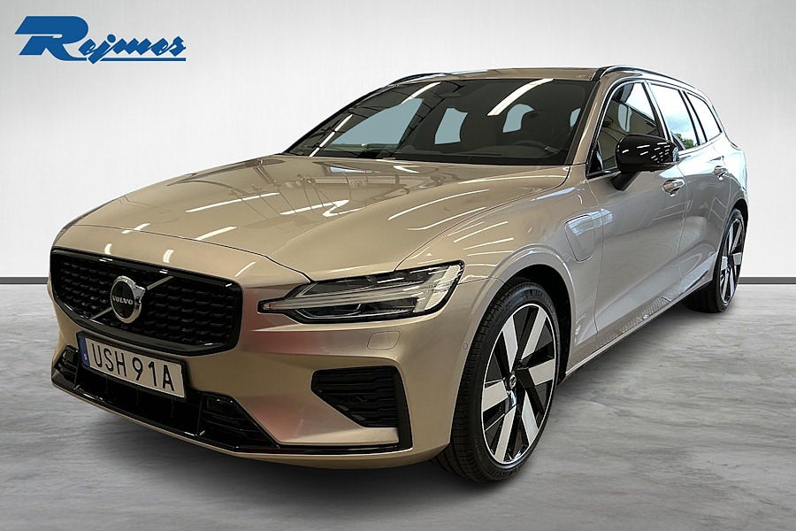 Volvo V60 T6 Ultra Dark