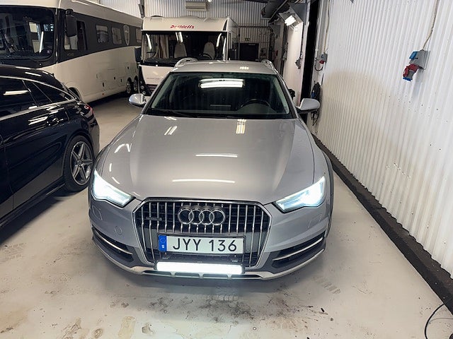 Audi A6 allroad quattro 3.0 TDI V6  quattro S Tronic Edition 