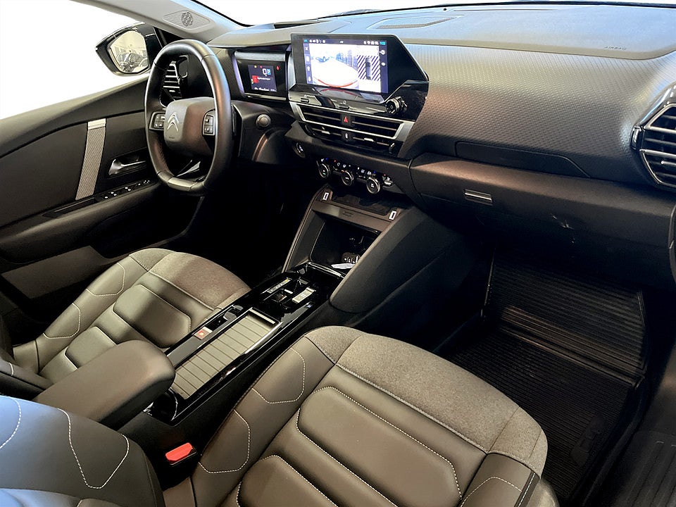 Bild på Citroën C4 Shine 1.2 PT 130hk Aut 360° NAVI