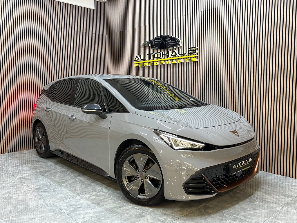 Cupra Born 58 204hk Carplay Rattvärme