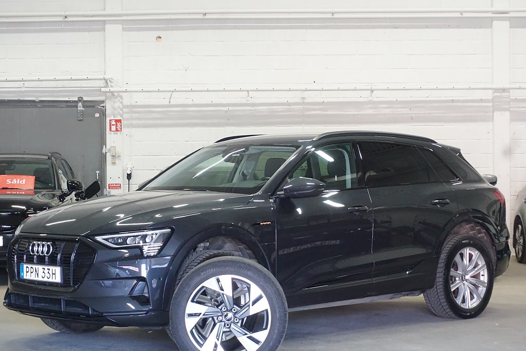 Audi E-Tron 55 quattro Svart Optik