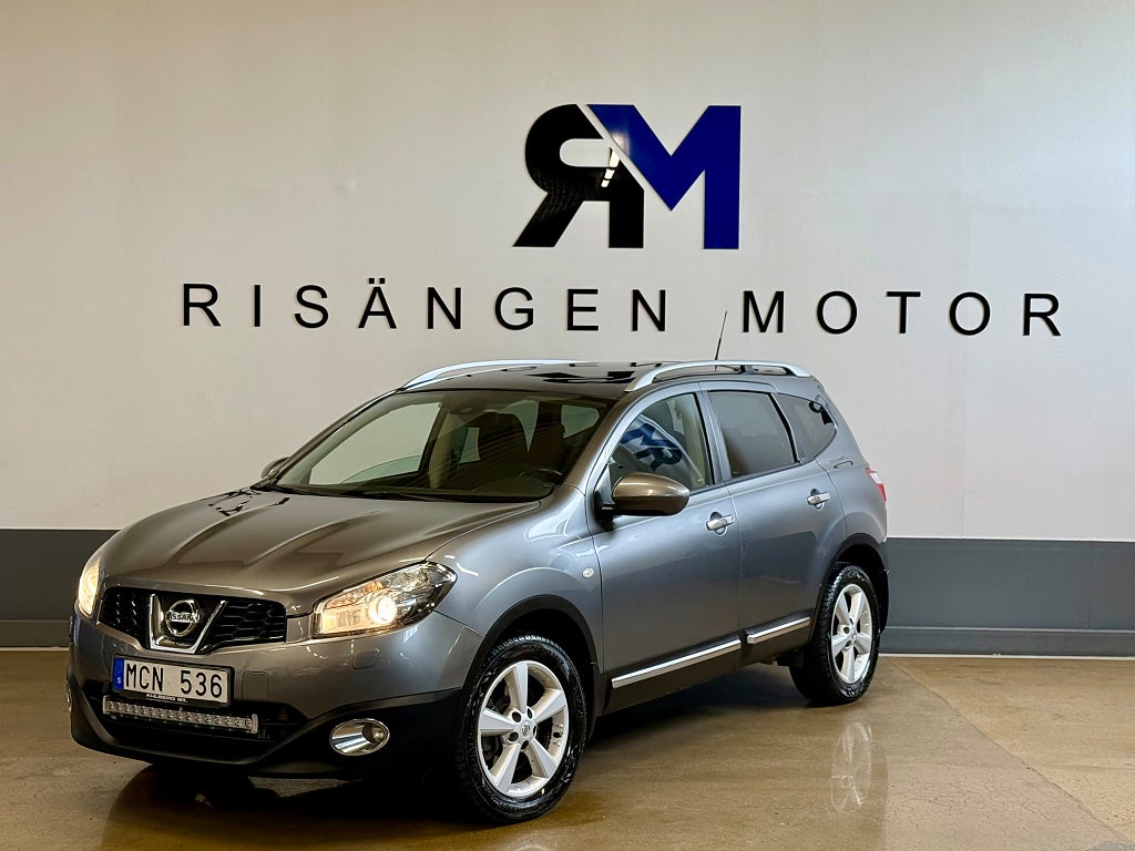 Nissan Qashqai+2 2.0 dCi 4x4 automat 7-Sits Panorama Navi Drag
