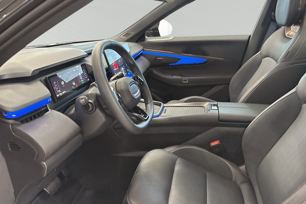 Lynk & Co 08 1.5TD PHEV More 2025, bild 6/10