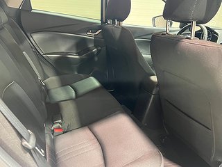 Halvkombi Mazda CX-3 8 av 20