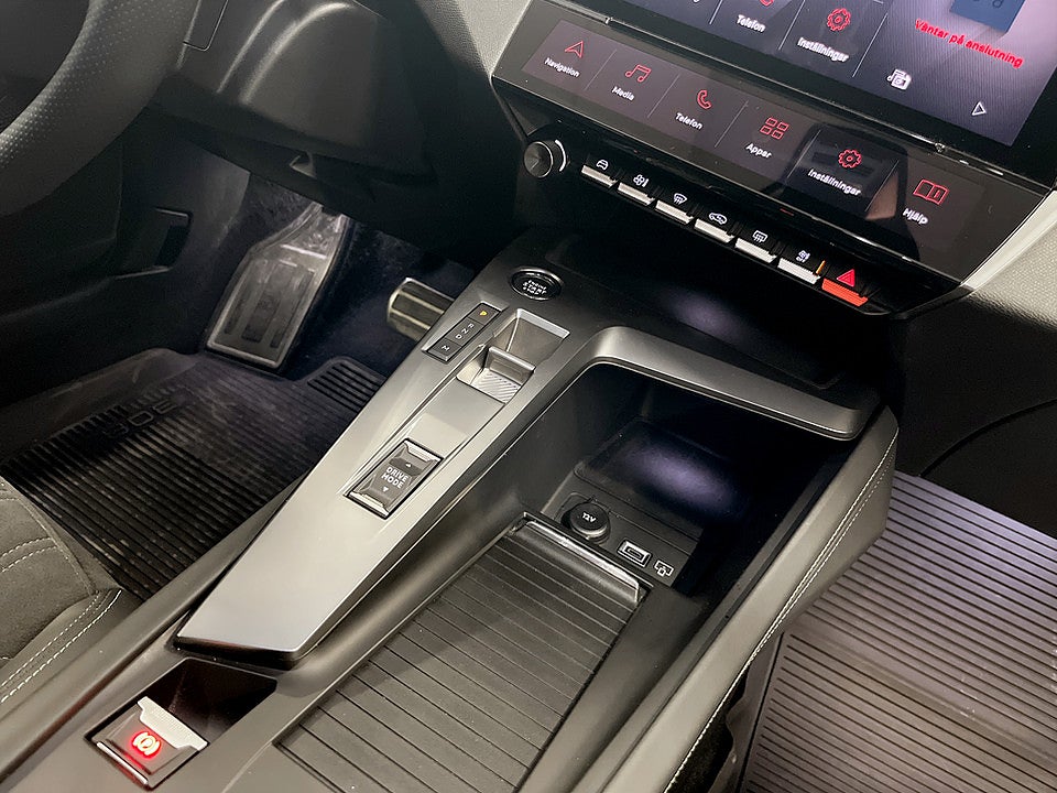 Bild på Peugeot 308 GT 1.2 PT 130hk Aut B-KAMERA CARPLAY
