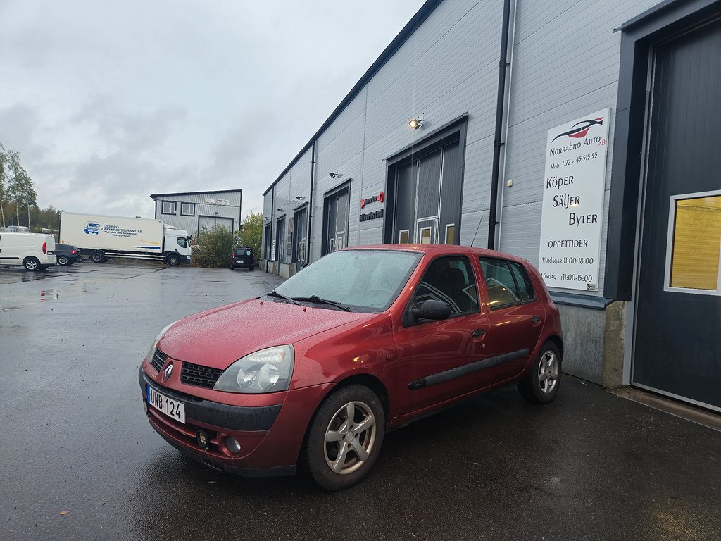 Renault Clio 5-dörrars Halvkombi 1.2 Expression Euro 4