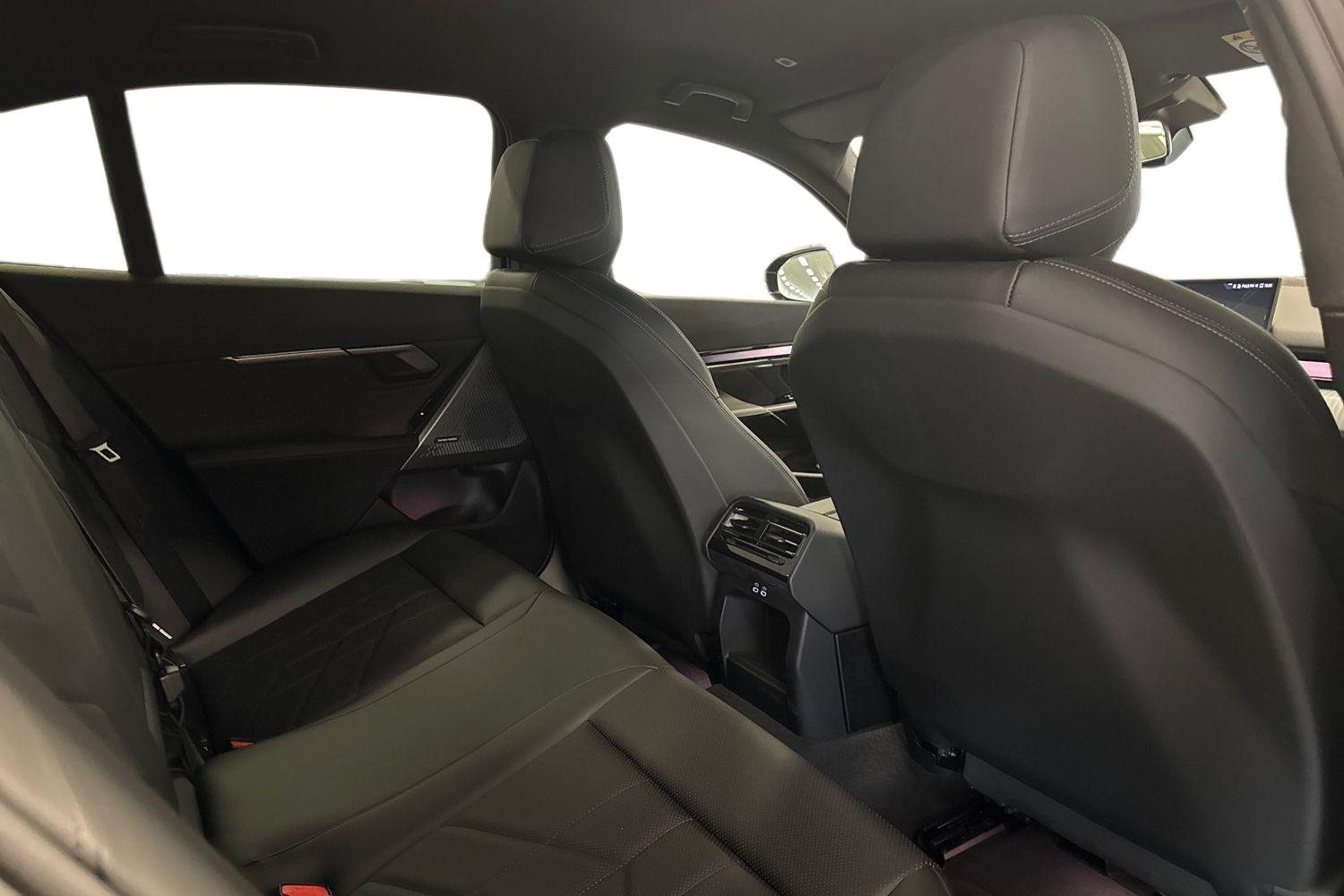 BMW i5 xDrive 40 M-sport 2026, bild 7/43