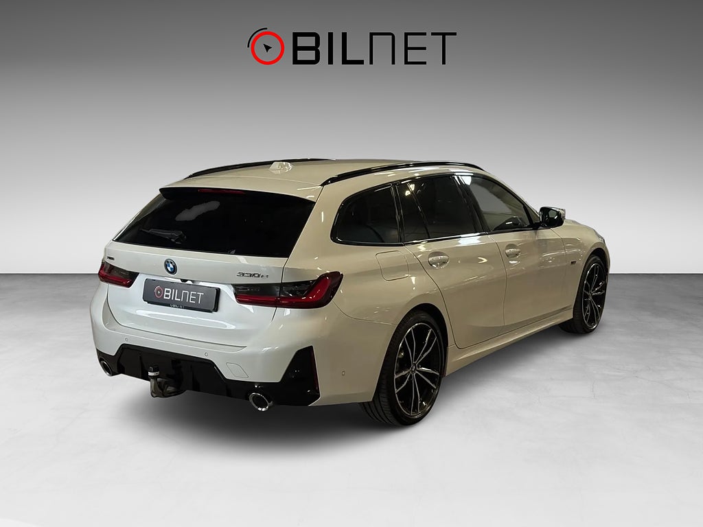 BMW 330e xDrive Touring M Sport Mineral 19" Värmare Kamera Drag