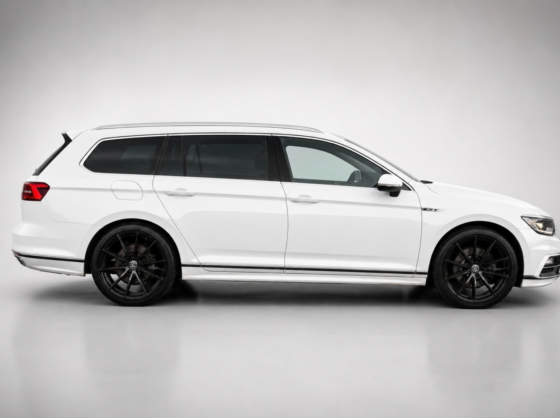 Volkswagen Passat 2017, bild 6/48