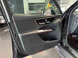 SUV Mercedes-Benz GLC 8 av 11