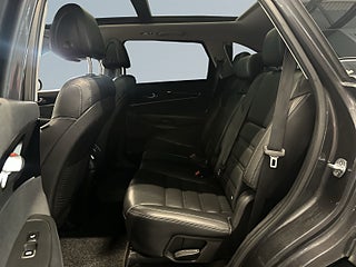 Kia Sorento 2.2 CRDi AWD 7-sits S&Vhjul/Drag/360/Carplay/Skinn/Pano – bild 13