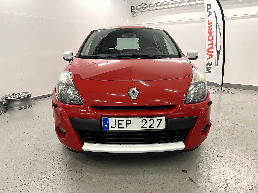 Renault Clio 5-dörrars Halvkombi 1.2 TCe Euro 5