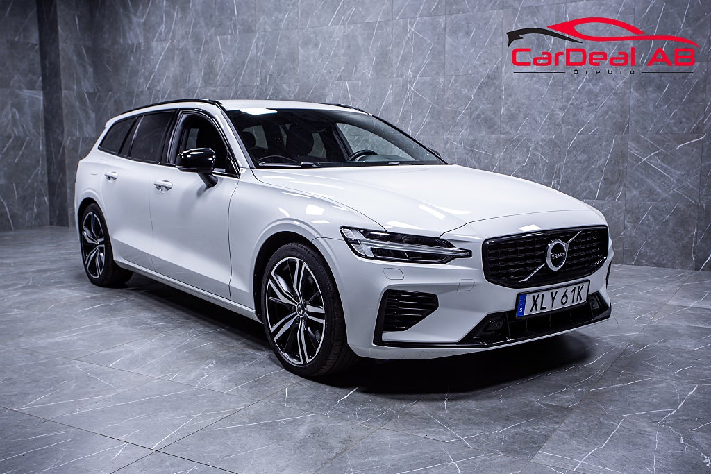 Volvo V60 Recharge T6 AWD 350hk R-Design Kamera CarPlay Drag MOMS