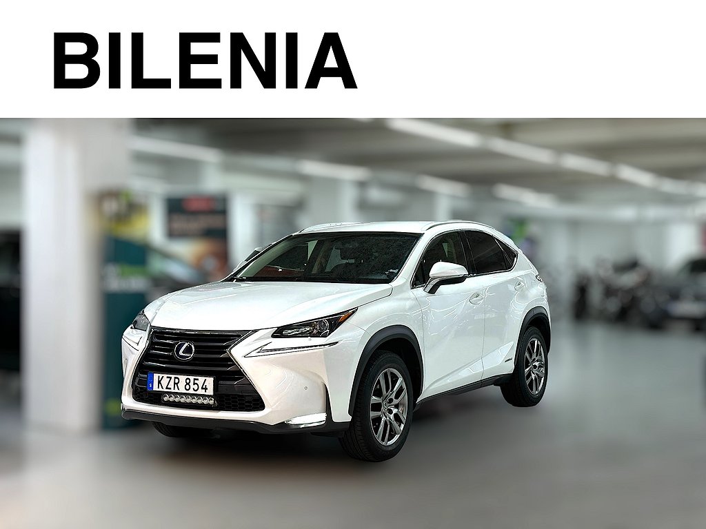 Lexus NX 300h AWD 2.5 AWD E-CVT Executive Drag B-kam