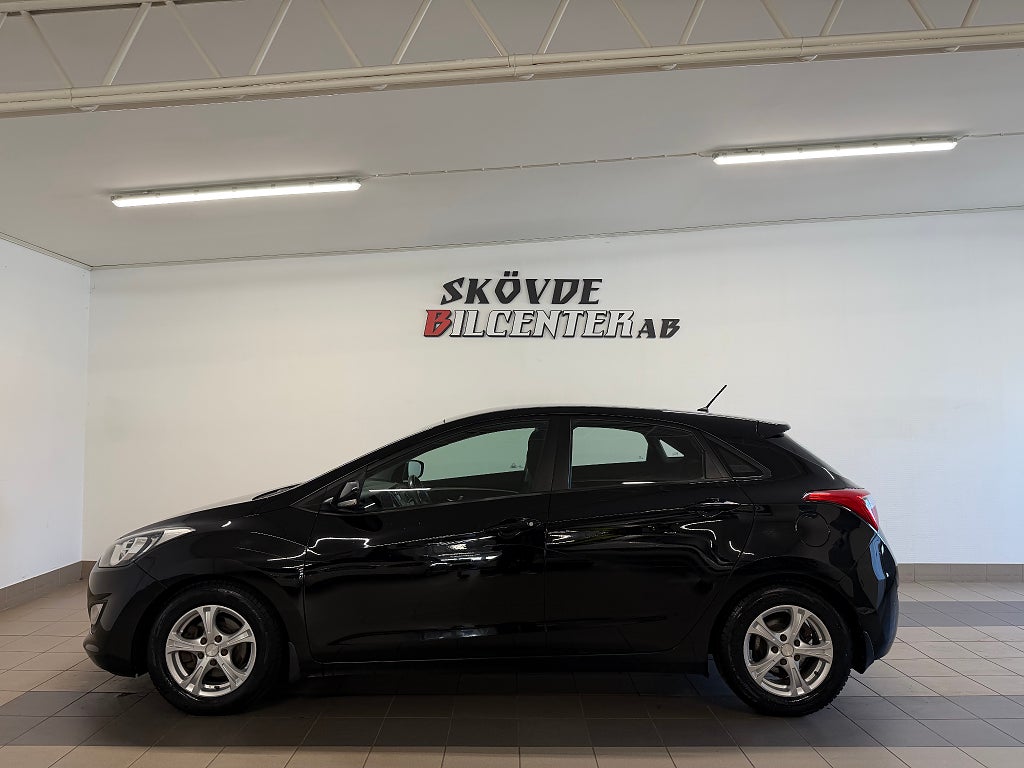 Hyundai i30 1.6 CRDi Sport/Nyservad/Bluetooth/Farthållare