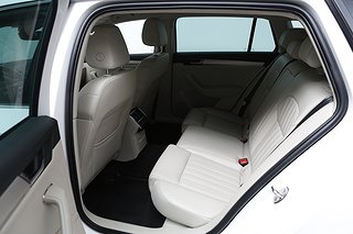 Kombi Skoda Superb 25 av 27
