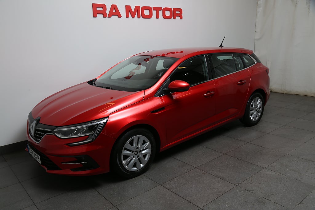Renault Mégane Sport Tourer 1,3 TCe 140hk Keyless P-Sensorer Leasbar 2023