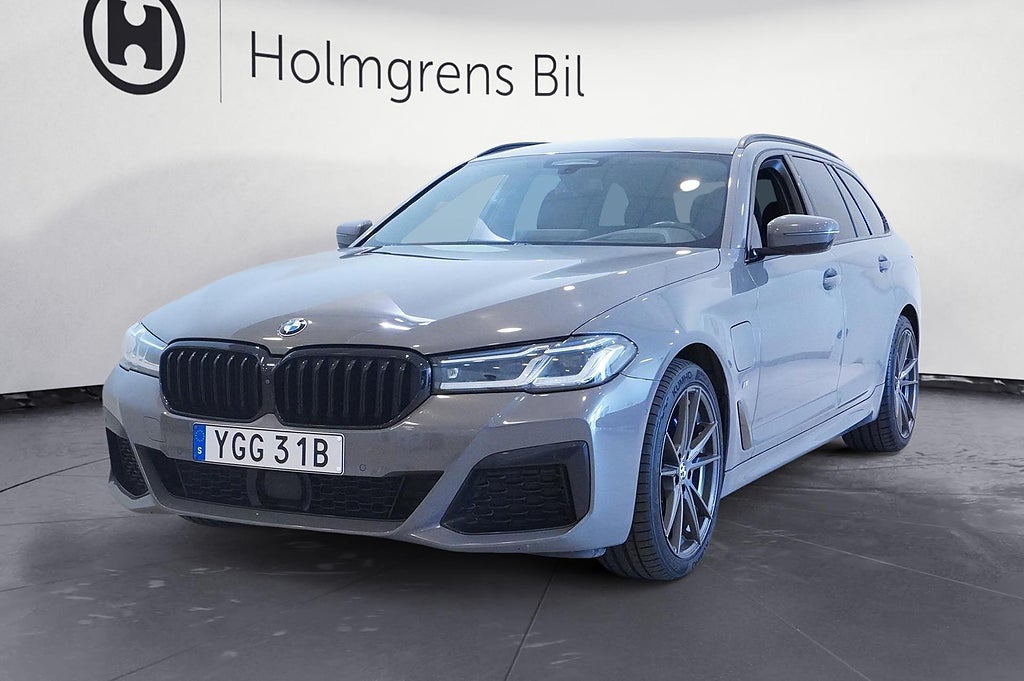 BMW 530e xDrive Touring Touring, M-Sport, Navi, Drag, Komfortstol M