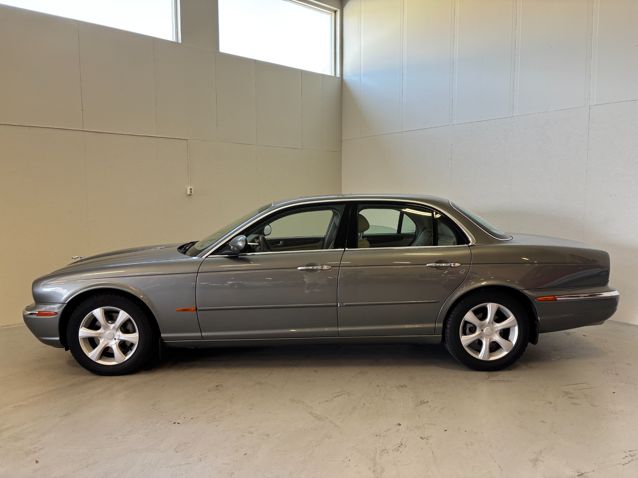 Jaguar XJ 3.5 V8 2004, bild 4/44