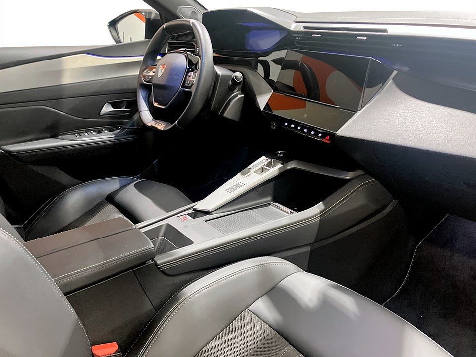 Bild på Peugeot 308 SW GT 1.2 PT 130hk Aut - 360-KAMERA, CARPLAY