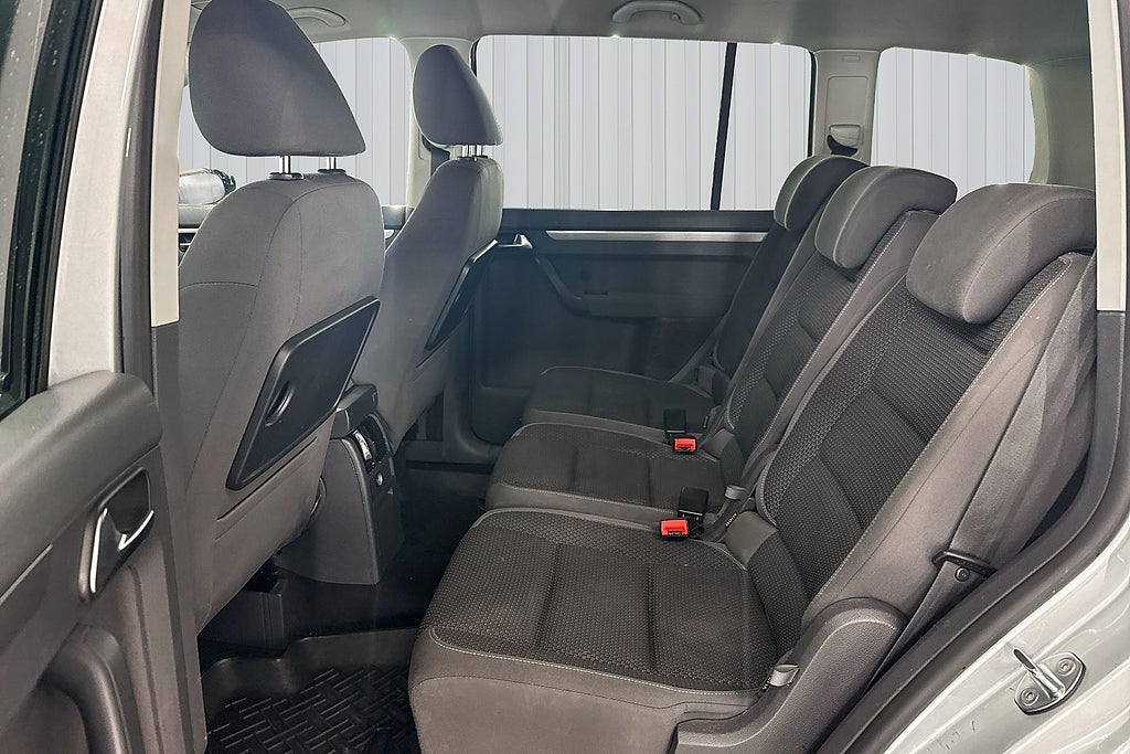 Volkswagen Touran 2011