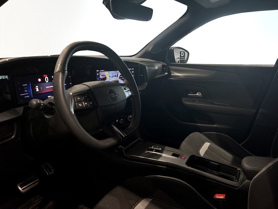 Bild på Opel Mokka Hybrid GS Hybrid 145hk Aut - DEMO