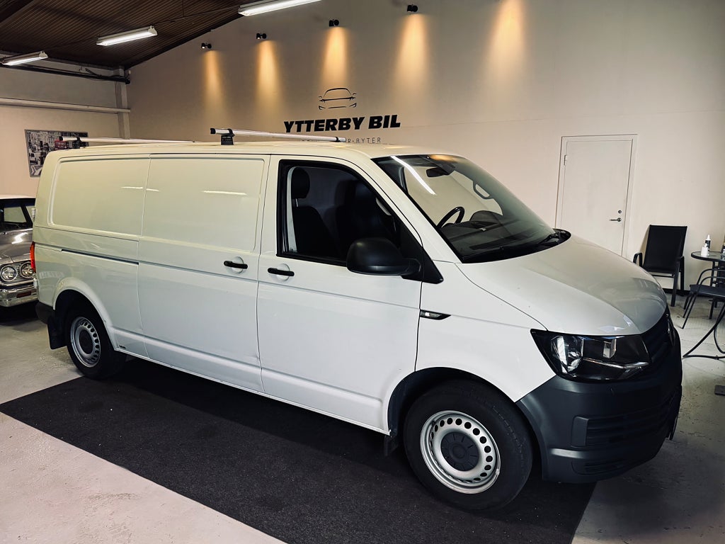 Volkswagen Transporter T30 2.0 TDI EU6 Manuell Moms! Drag SV