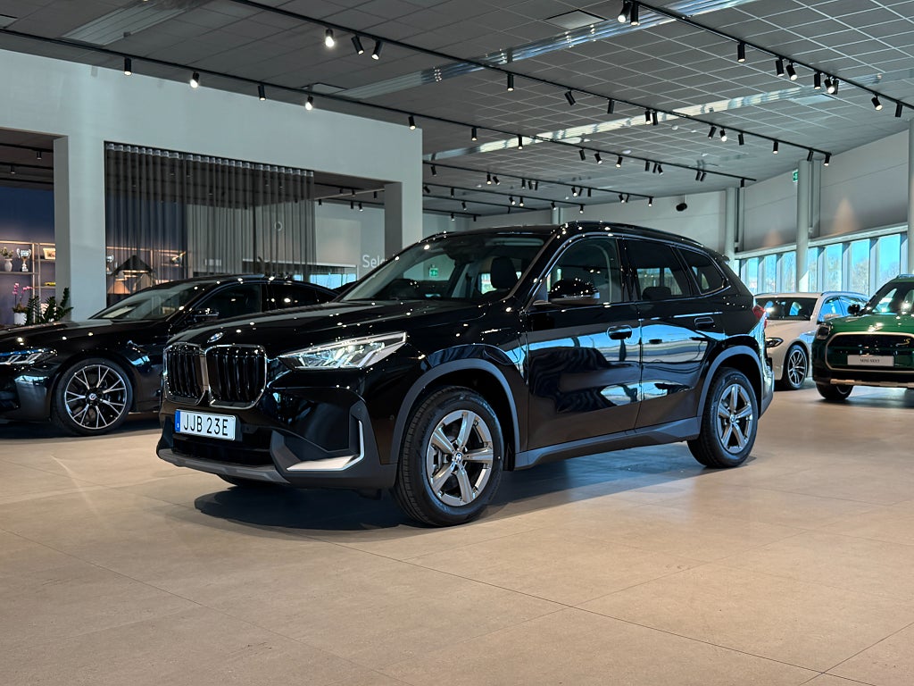 BMW X1 xDrive25e Driving Assistant Plus Rattvärme Dragkrok
