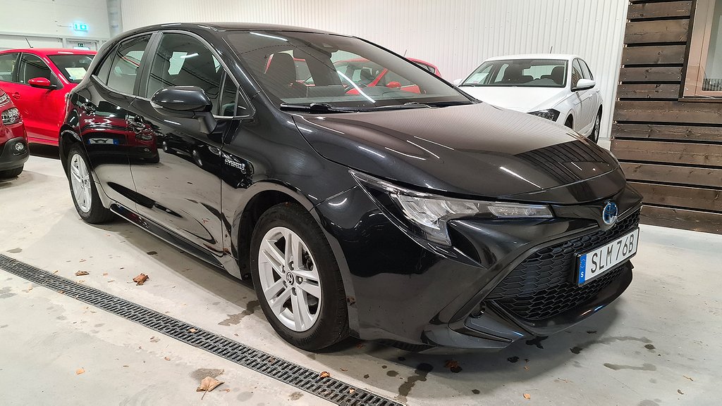 Toyota Corolla Hybrid e-CVT Active *V-hjul*Kamera *NY ADRESS*