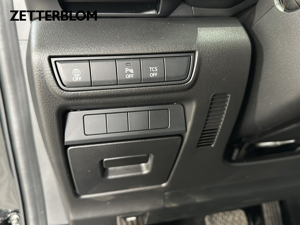 SUV Mazda MX-30 14 av 18