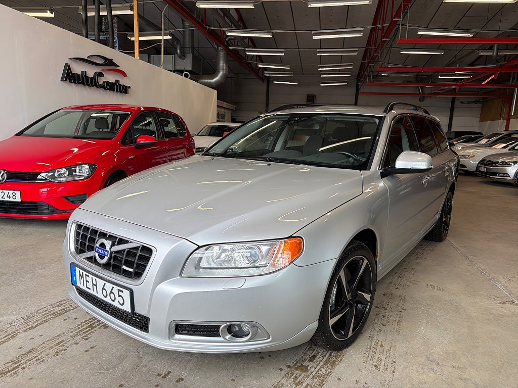 Volvo V70 D5 Geartronic Momentum Euro 5
