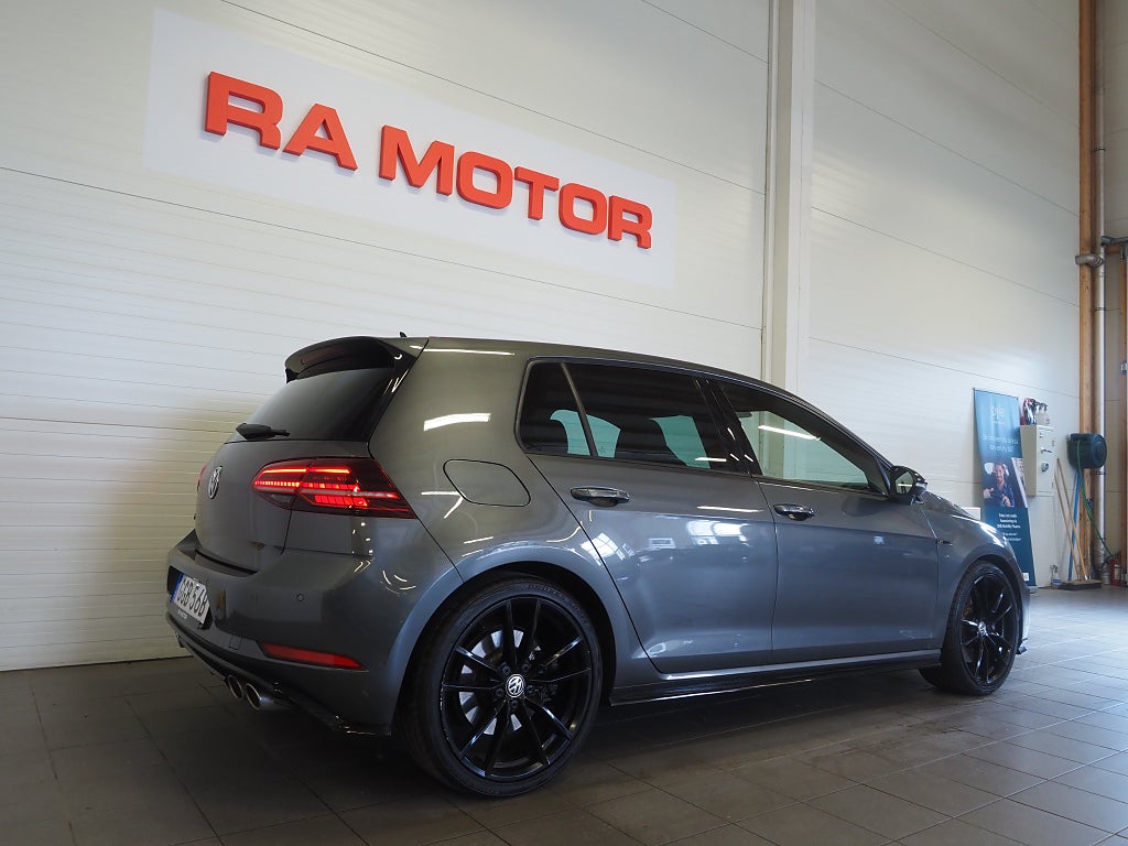 Volkswagen Golf R 2.0 TSI 4M 300hk | DCC | Läder | Cockpit | Dynaudio | 2020