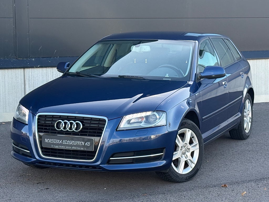 Audi A3 Sportback 1.6 TDI Base Euro 5, ny bes, 