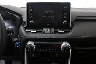 SUV Toyota RAV4 13 av 22