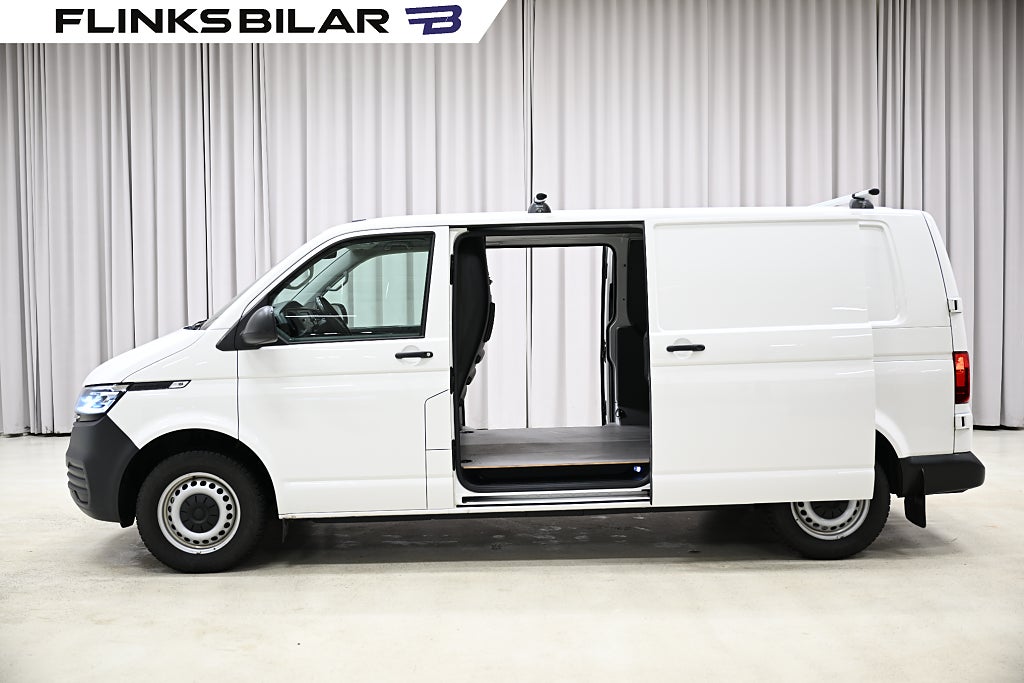 Volkswagen Transporter DSG 150HK L2|LED|Dubbeldörr|Lågmil|Leasebar