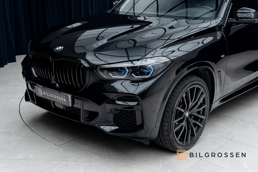 BMW X5 xDrive40d M Sport Sky Lounge HUD 360 Kolfiber MOMS
