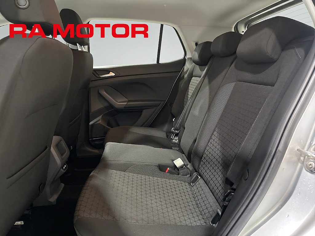 Volkswagen T-CROSS 1.0 TSI 95hk | PDC | Döda Vinkel Varning | M-Värmare | 2020