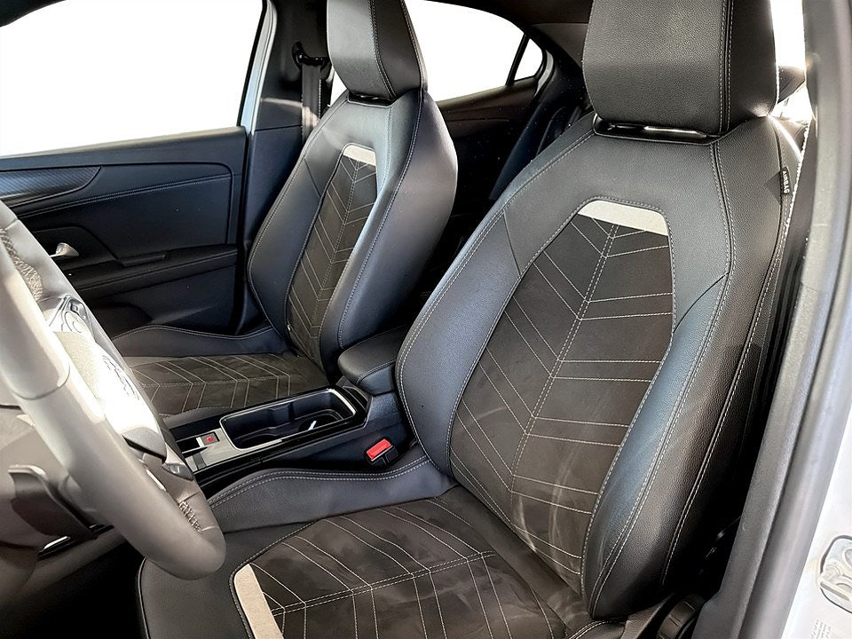 Bild på Opel Mokka Ultimate 1.2 Turbo 130hk Aut - B-KAMERA, CARPLAY