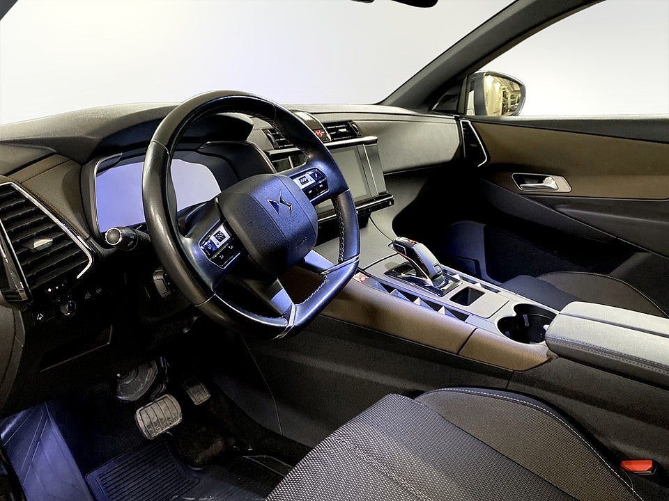 Bild på DS 7 Crossback Préstige 1.6 THP 181hk Aut B-KAMERA DRAG