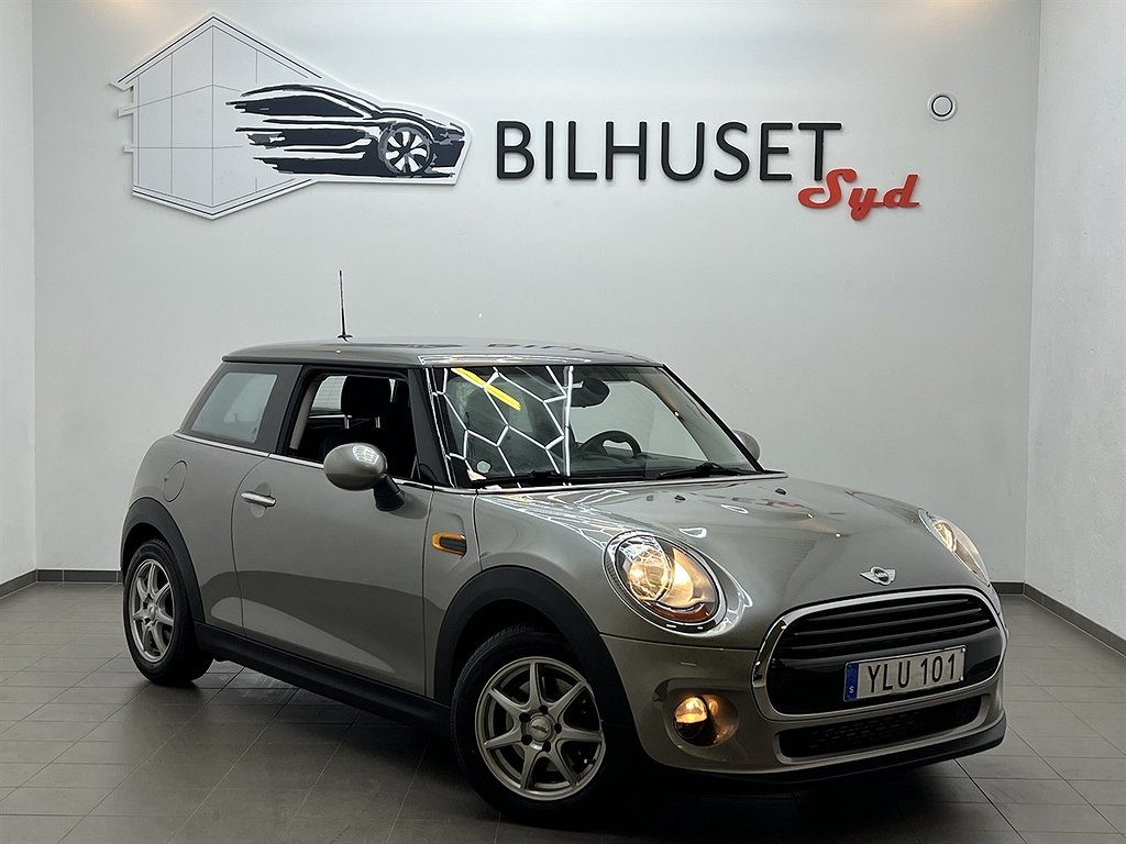 MINI Cooper 3-dörr 136hk Pepper Nyservad/Nybes/Årsskatt360:-