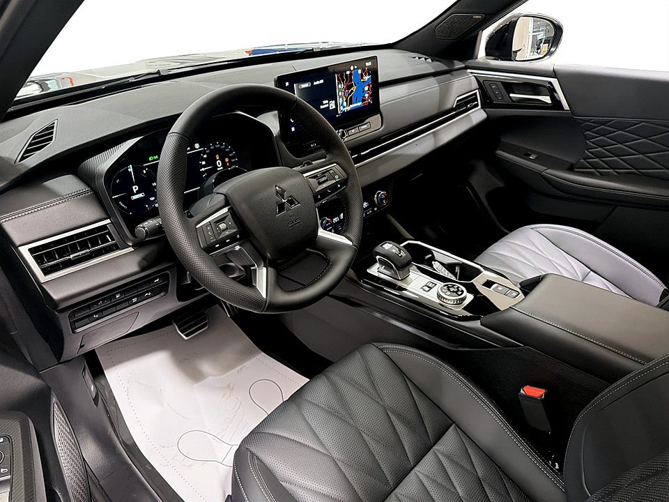 Bild på Mitsubishi Outlander Black Edition+ PHEV 