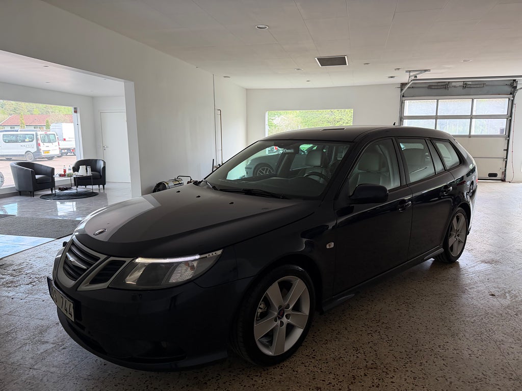 Saab 9-3 2.0t automat drag BioPower Vector ny ser