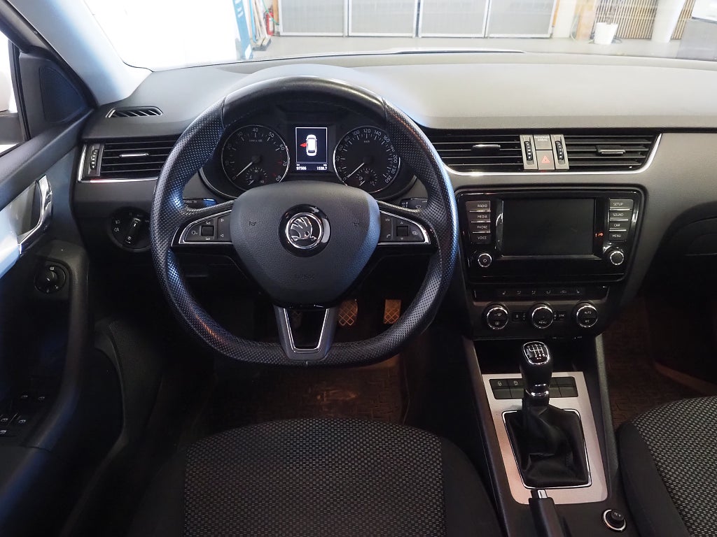 Skoda Octavia Kombi 1.0 TSI Ambition 115hk | Drag | P-Sen | 2017