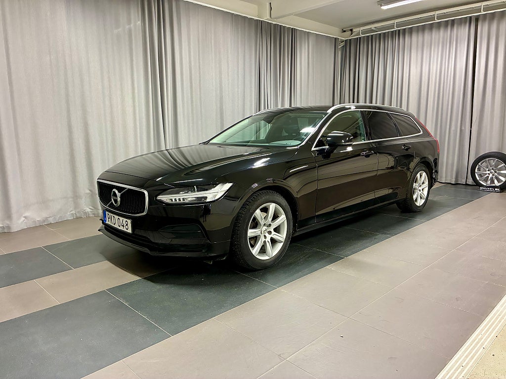 Volvo V90 D3 Momentum Advanced SKINN VOC KEYLESS