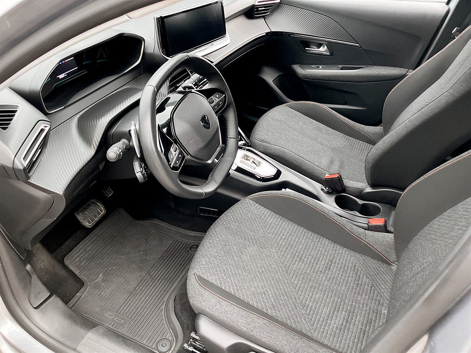 Bild på Peugeot 208 Style Hybrid 100hk Aut CARPLAY BACKSENSORER