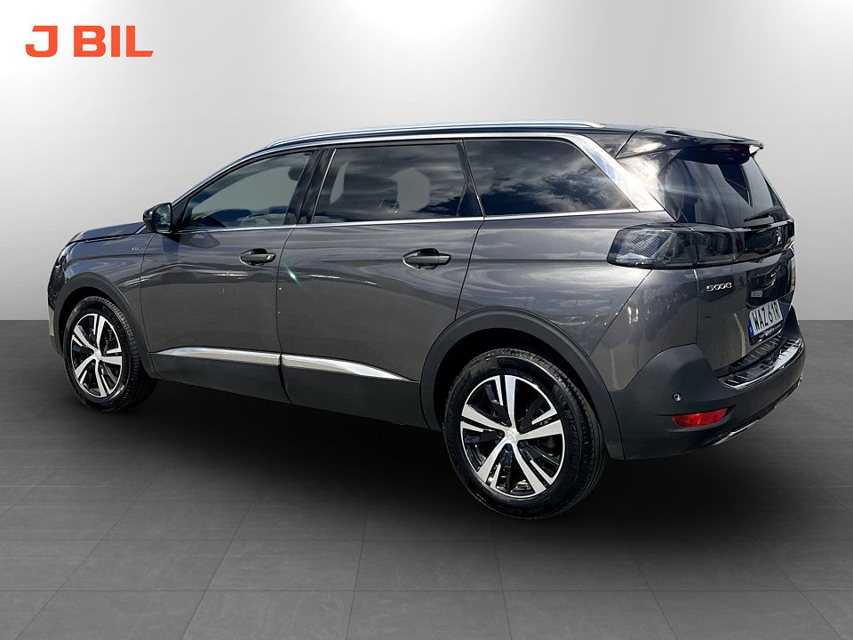 Bild på Peugeot 5008 GT 1.2 PT 130hk Aut 7-SITS B-KAMERA CARPLAY