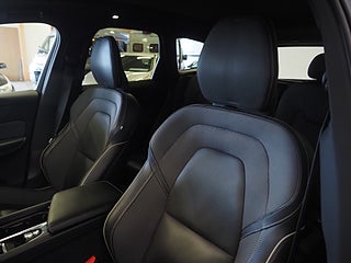 SUV Volvo XC60 19 av 28