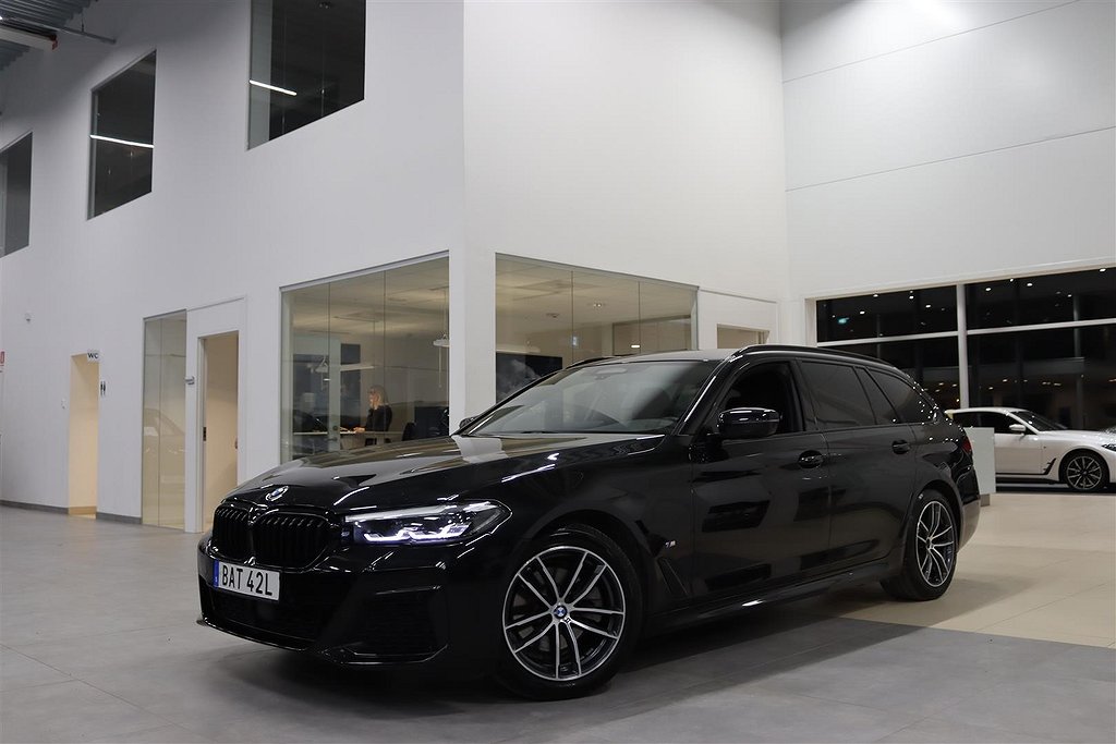 BMW 520 d xDrive Touring M-Sport Drag Värmare Fartpilot Shadow Line