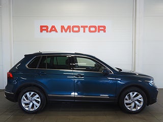 SUV Volkswagen Tiguan 4 av 25